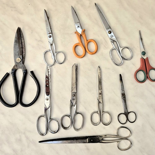 Old scissors used, pack of 10, ideal for restoration
