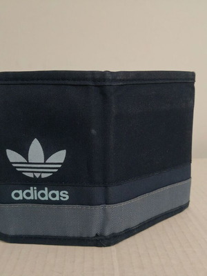 Adidas wallet used with missing inner card slot transparency