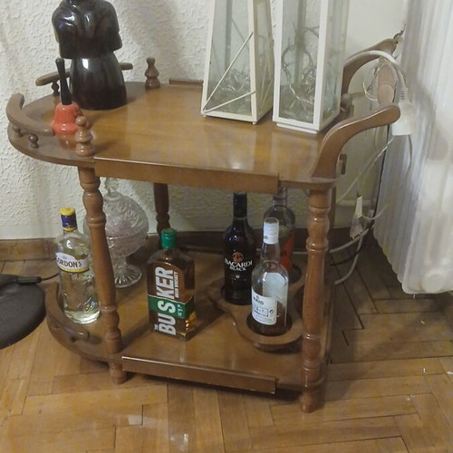 Wooden bar table like new