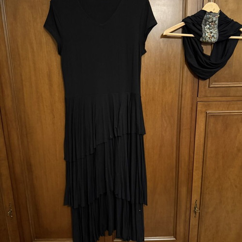 Black mako dress with asymmetric ruffle and versatile accessory, like new