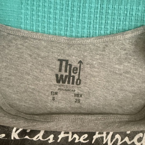 Pull & Bear T-shirt like new, size S, grey