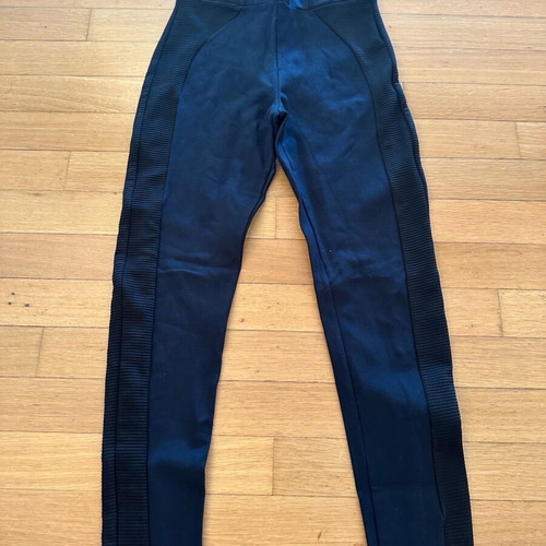 Zara blue leggings with black details small used