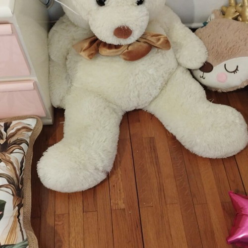 Teddy bear in very good condition