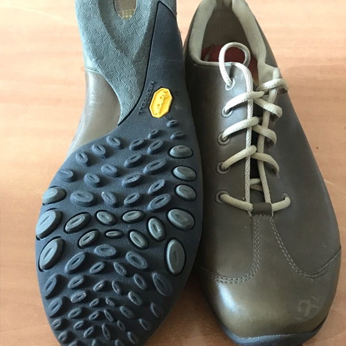 Branded men's shoes like new size 37.5