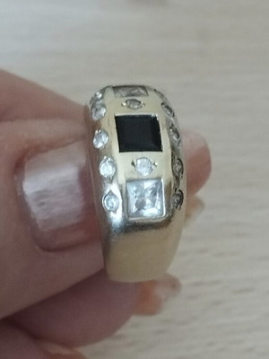 14k yellow gold wide stone ring