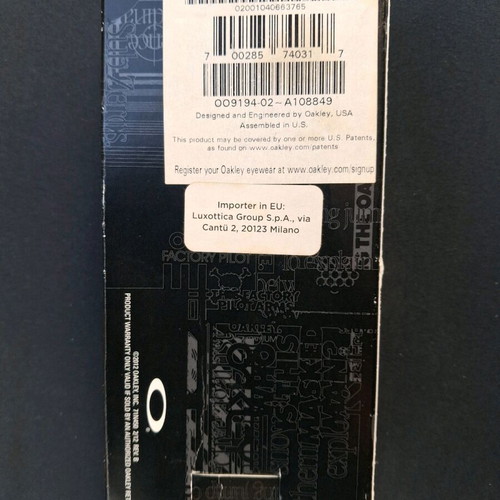 Oakley Fuel Cell Deep Blue Polarized 009194-02 lenses new