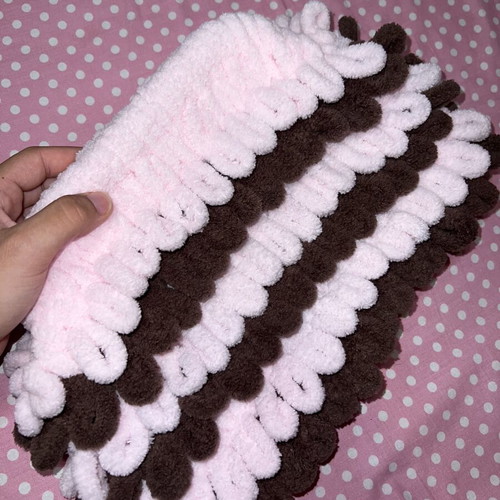 Handmade puffy bag, black or beige, custom size