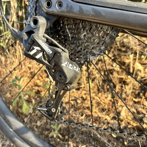Specialized Diverge Base Carbon gravel bike used, SRAM Apex 11 speed