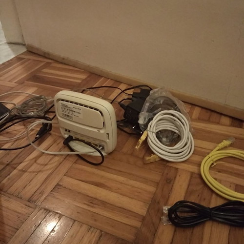 Router Thompson and Forthnet used, set of 2 with cables