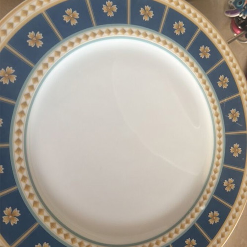 Winterling Porzellan large plates like new, set of 8