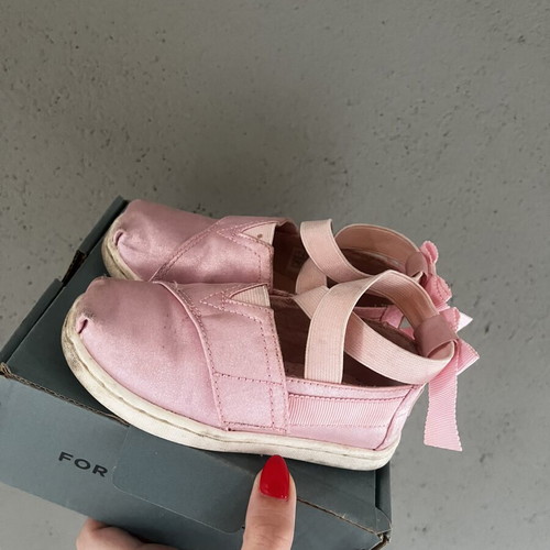 Toms kids ballerinas used, pink, size 23