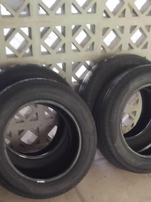 Ελαστικά Pirelli P7 205/60 R16 σαν καινούργια, σετ 4 τεμαχίων