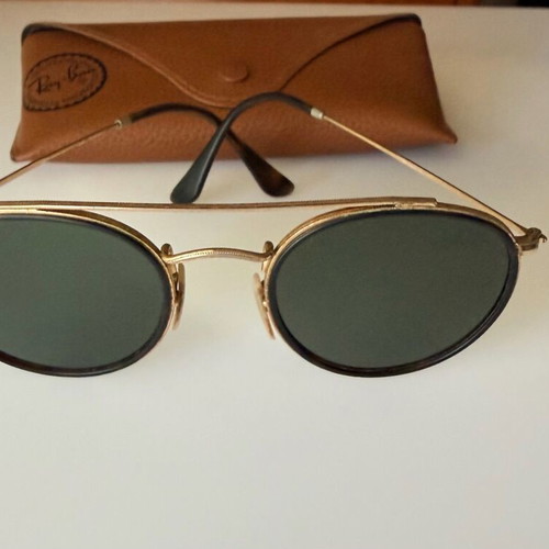Ray-Ban 51/22 sunglasses like new