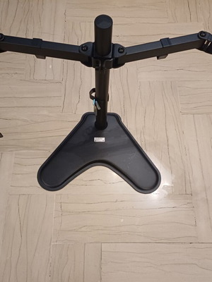 Turbo-X Basic BMD-200 monitor stand 13''-32''