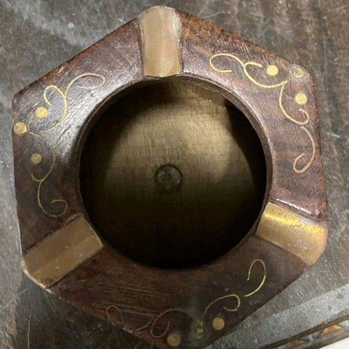 Wooden ashtray new