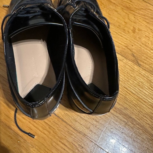 Patent leather moccasins like new, black, size 39