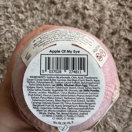 Bathbombs new, set of 2 pieces