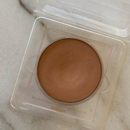 Estee Lauder Bronze Goddess Powder Bronzer 01 Light used