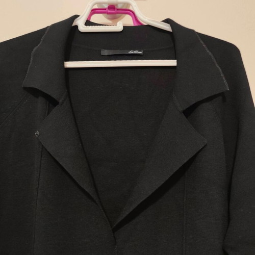 Tunic like new, size XL/XXL, black, with pockets and neck clip