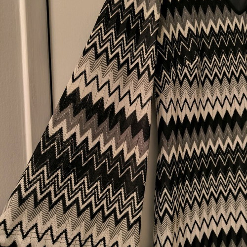 Dress with silver thread size large like new, black and silver