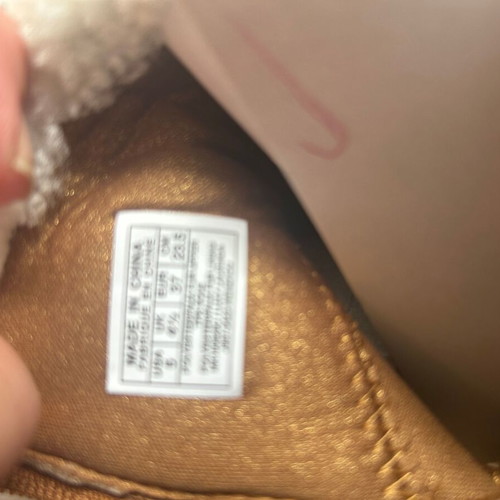 Michael Kors winter boots size 37, beige