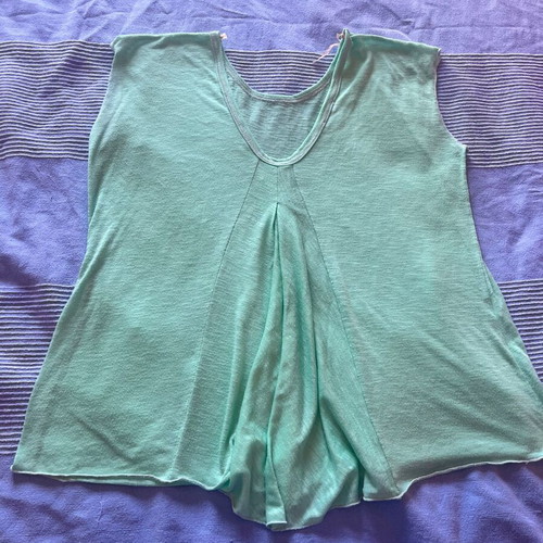 Easy Wear mint shirt, one size