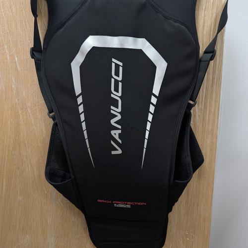Vanucci back protector as new size L
