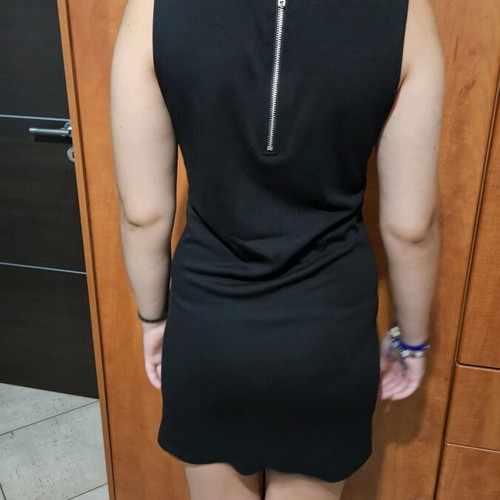 Black dress with sequins like new, size S