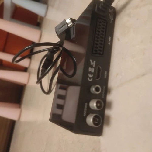 Mpeg-4 HD F&U Digital Receiver used without remote control