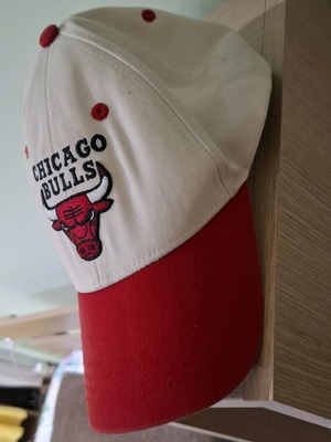 Καπέλο Chicago Bulls – Vintage Στυλ με Κλασικό Design!α