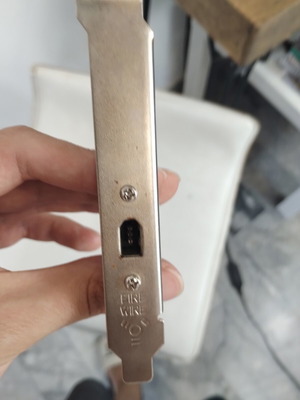 Εσωτερικό USB 2.0 σε FireWire πίσω κάλυμμα μεταχειρισμένο