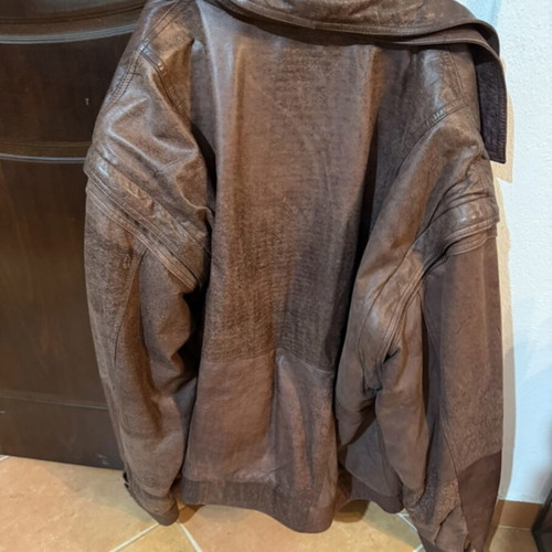 Leather jacket like new, genuine leather, size 58, unisex