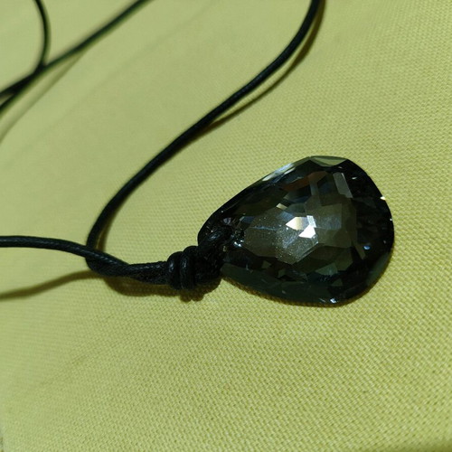 Swarovski pendant drop-shaped like new, silver