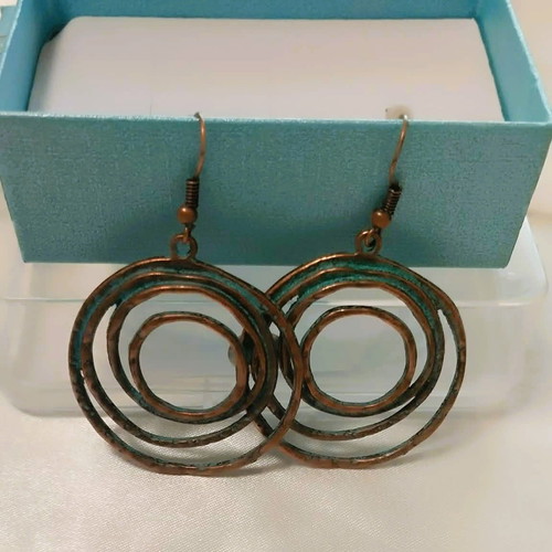 Boho style earrings and pendant set new in blue turquoise and bronze