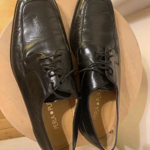 Perla Pura men's leather dress shoes size 42 used, black