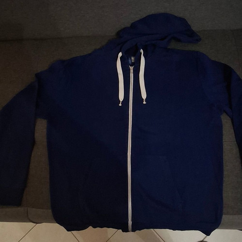 Sports jacket with zipper and hood blue XL like new