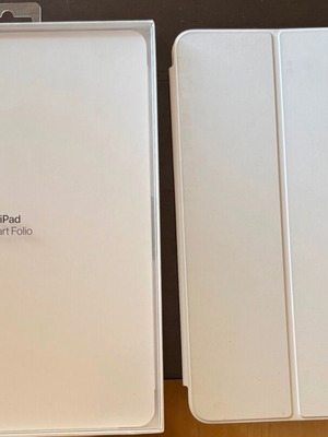 iPad Pro 11 folio like new, 1st and 2nd generation