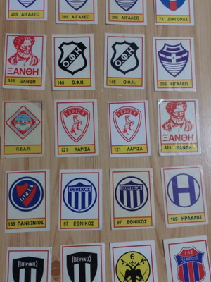 Football stickers Carousel 1987 set like new, 56 pieces