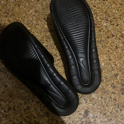Nike slides size 41 new, black