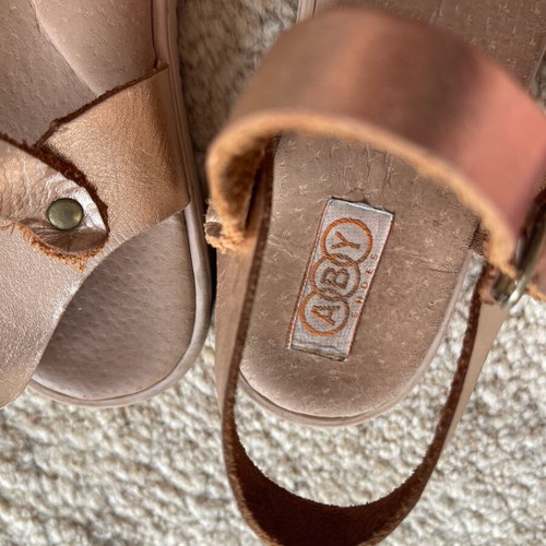 Anatomical sandals used, rose gold color, size 38