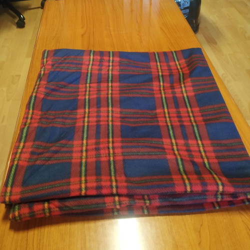 Fleece Blanket Plaid 220x200 like new