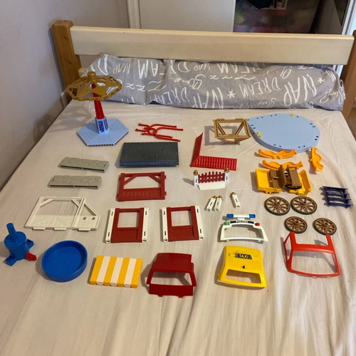 Playmobil used large parts and accessories