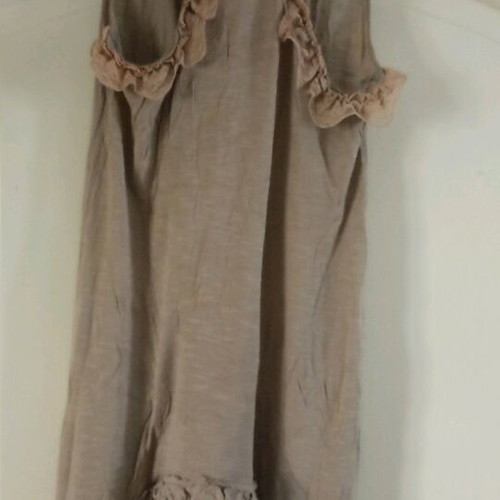 Regalina Small beige top like new with lace ruffle