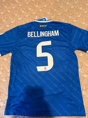 Φανέλα Bellingham 2025/26 καινούργια με καρτελάκια