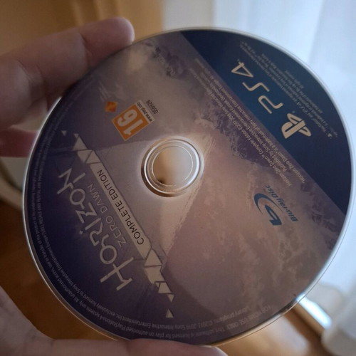 Horizon Zero Dawn PS4 game like new