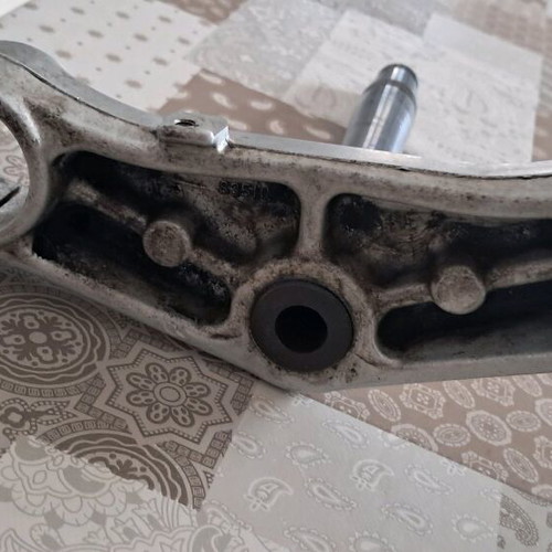 Suzuki DL 650 V Strom fork stem used