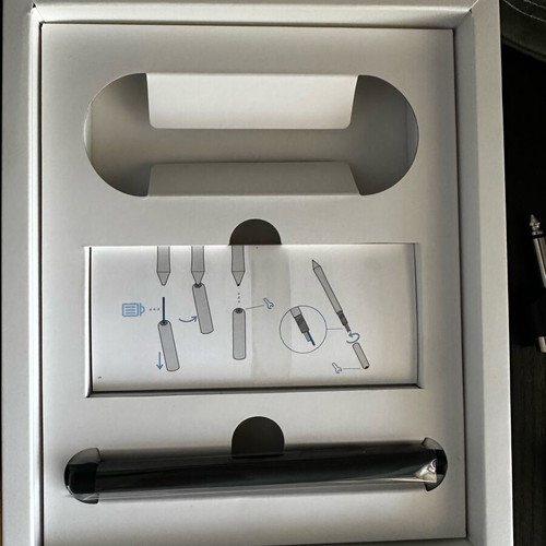 Wacom Intuos S small used black drawing tablet