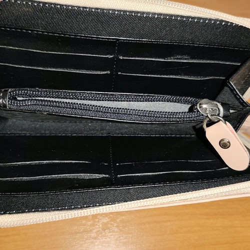 FRNC wallet beige like new