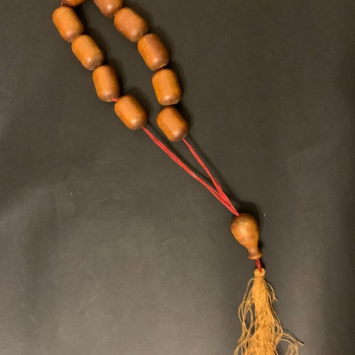 Wooden worry beads used in very good condition