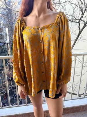 Nidodileda shirt new, gold, size S